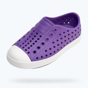 Native Kids Sneakers in Purple